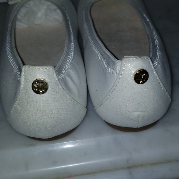 Ballerina Flats - Picture 3 of 6